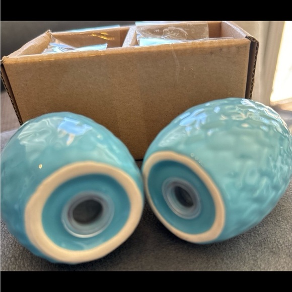 Pair Of Owl Salt And Pepper Shakers light blue 3” Tall Ceramic… new condition - Picture 2 of 2